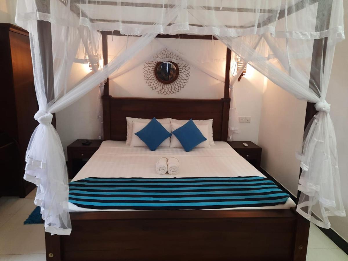 Ashen'S Beach House Bussa Buitenkant foto