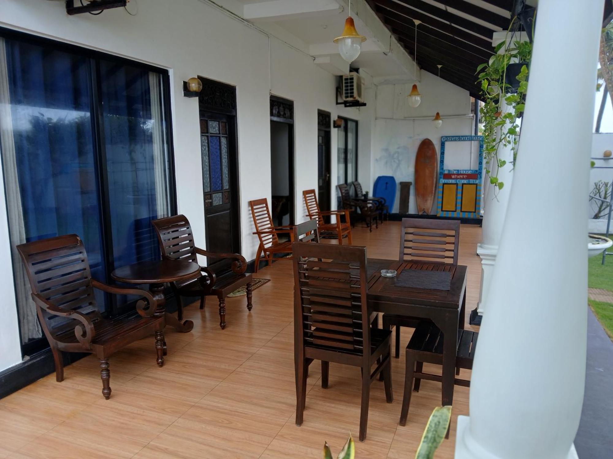 Ashen'S Beach House Bussa Buitenkant foto