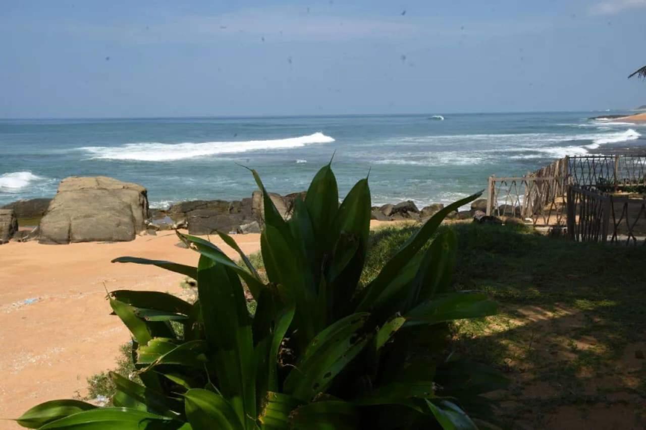 Ashen'S Beach House Bussa Buitenkant foto