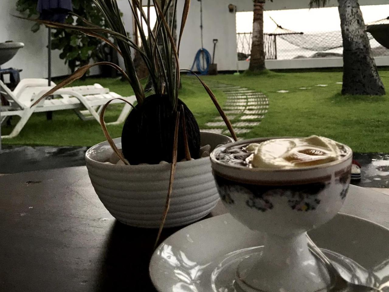 Ashen'S Beach House Bussa Buitenkant foto